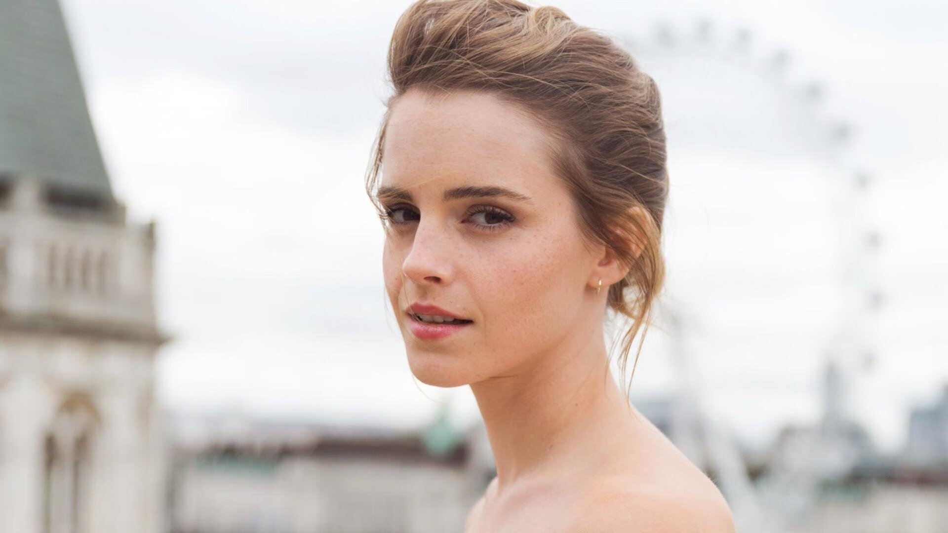 九游娱乐(jiuyou)官网-欧洲杯变阵奇招：巧妙布局赢得关键比赛，欧洲杯神奇规律