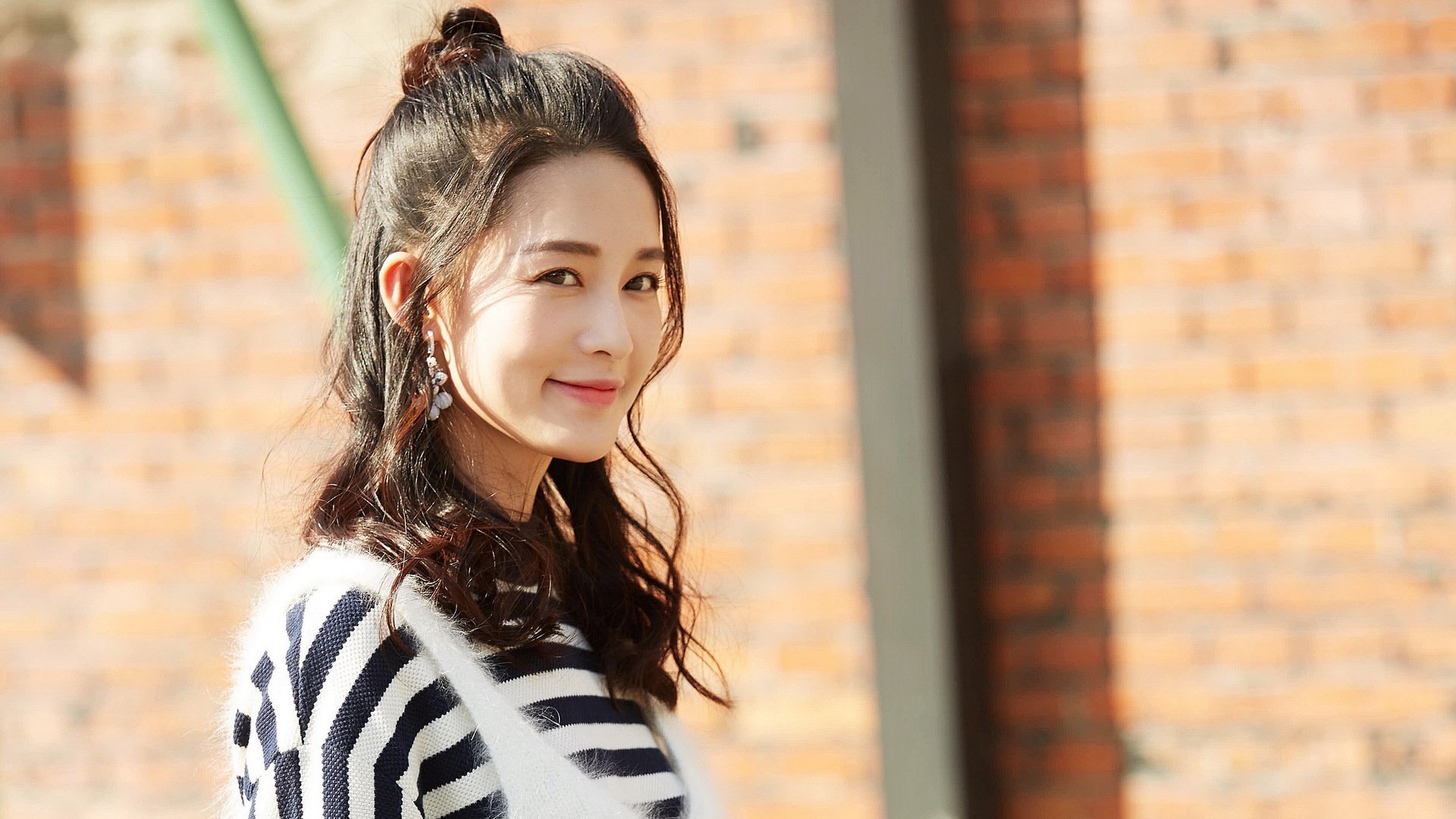 JIUYOU.COM-蝶泳新秀助突尼斯争得出线权，蝶泳冠军视频